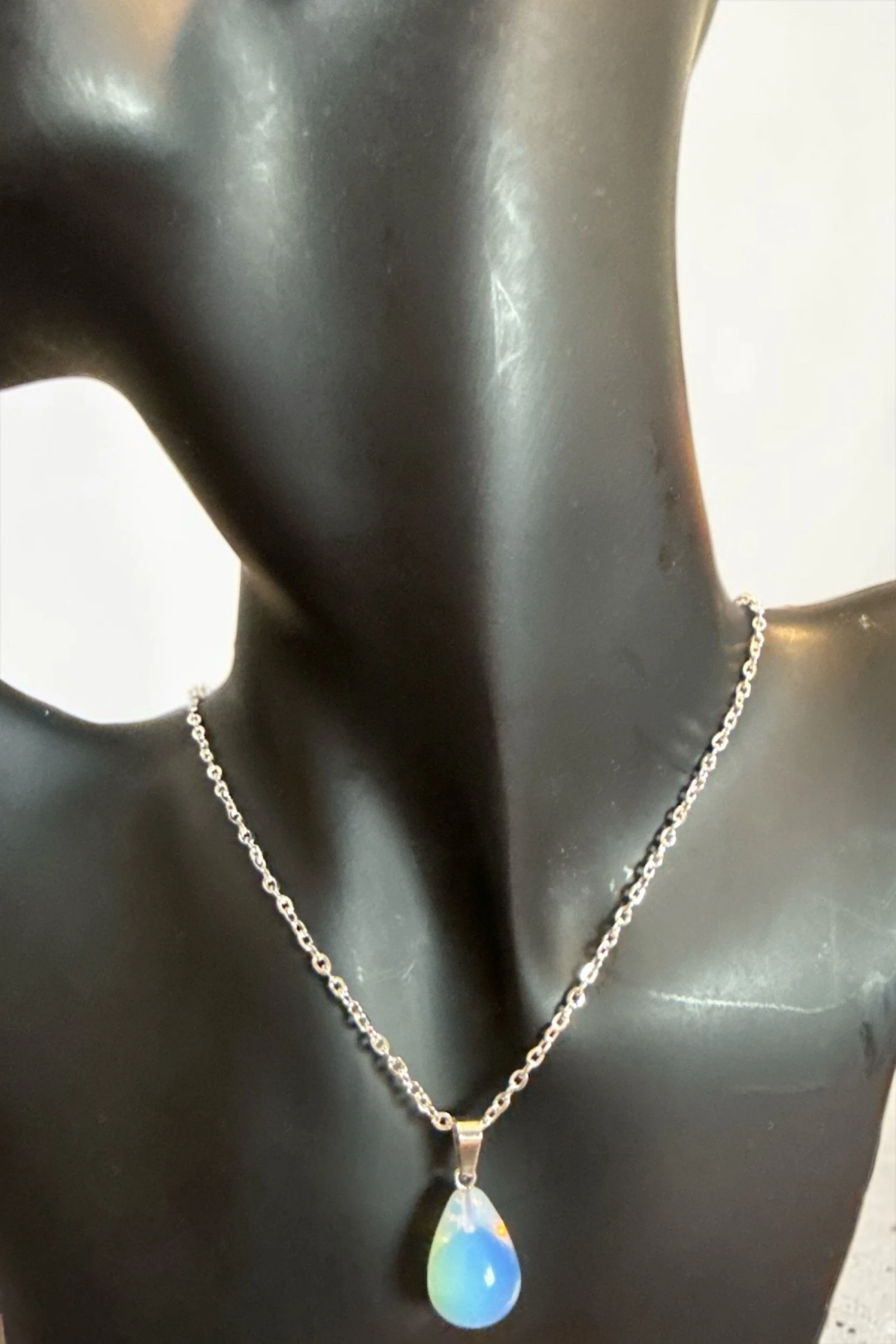 Stalen ketting met hanger syntetisch opaal effect traanvormig verstelbaar – photo 2
